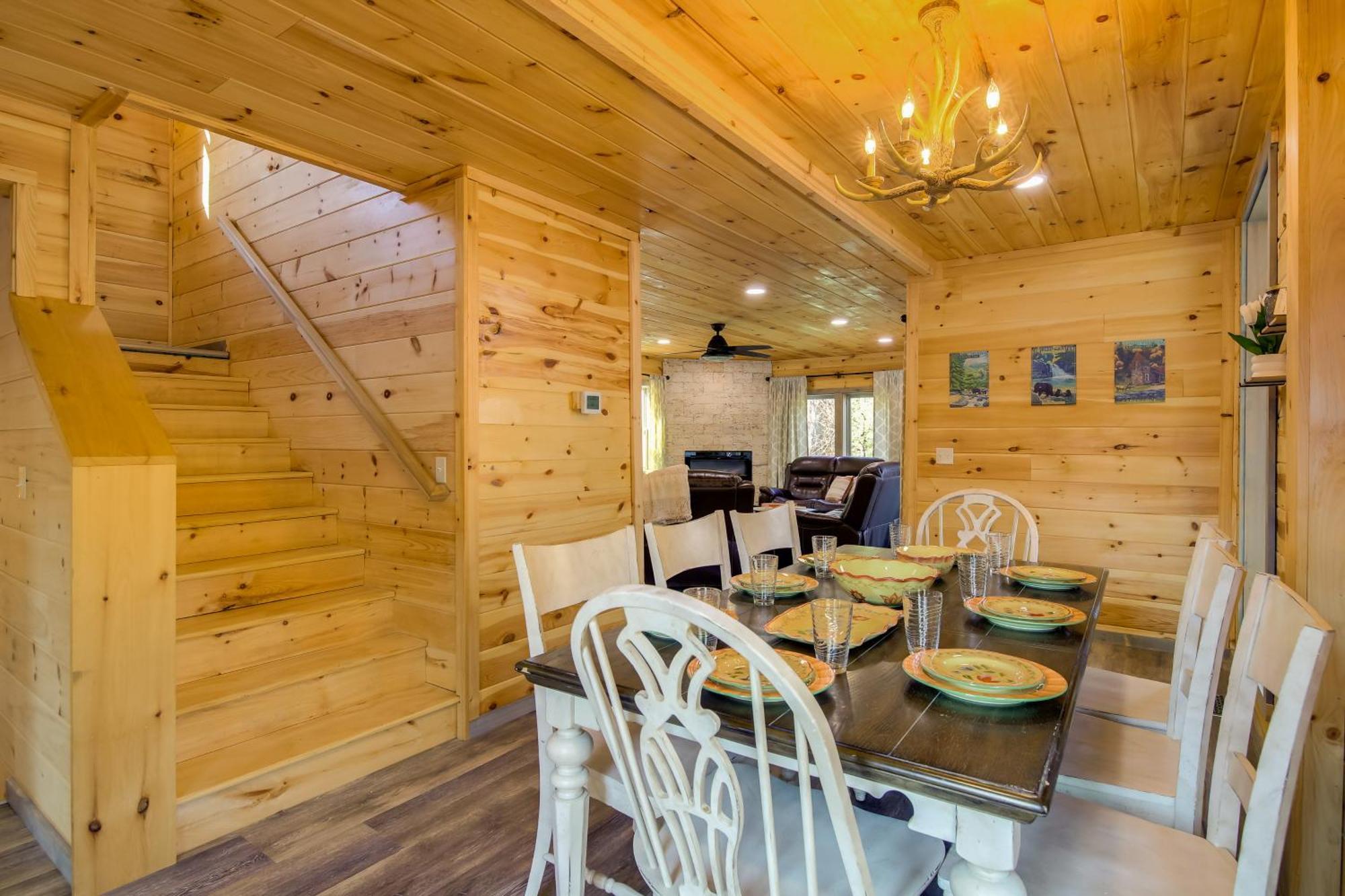 Gatlinburg Cabin With Game Room, Hot Tub And Mtn Views Exterior photo